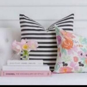 2 Caitlin Wilson Hawthorne stripe pillow covers 24x24 unused